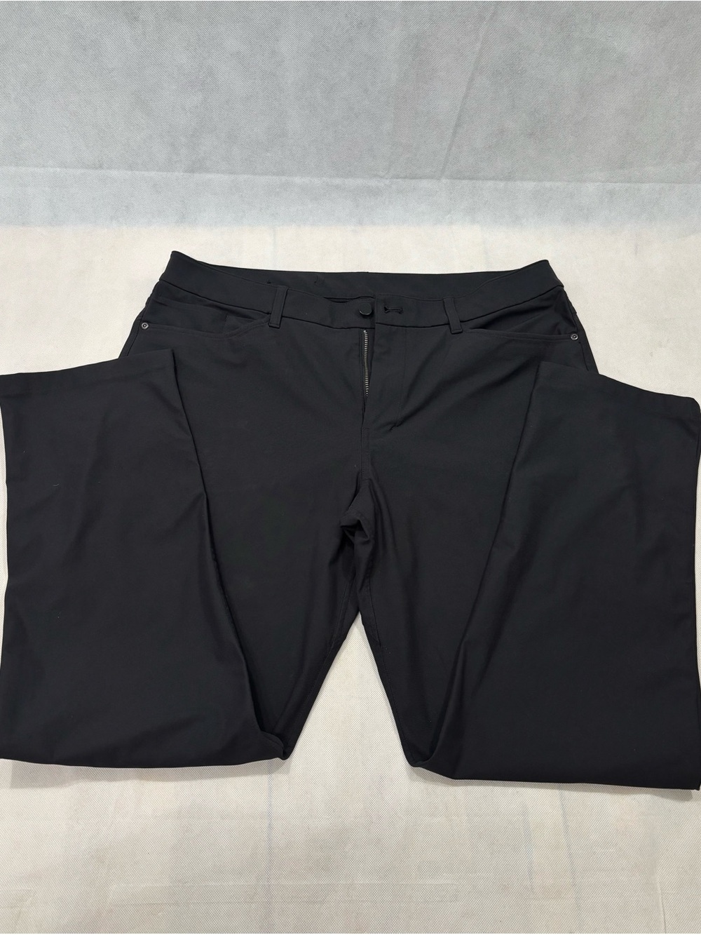lululemon athletica Men's Black Slim Chino Pants